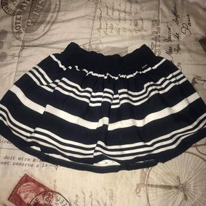 🧚🏽‍♀️Gilly Hicks Skirt